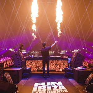 Logo Fun Radio Ibiza Experience